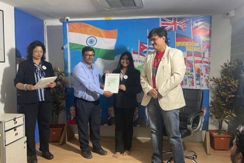 Students from IBS College receiving certificates from GIBF officials