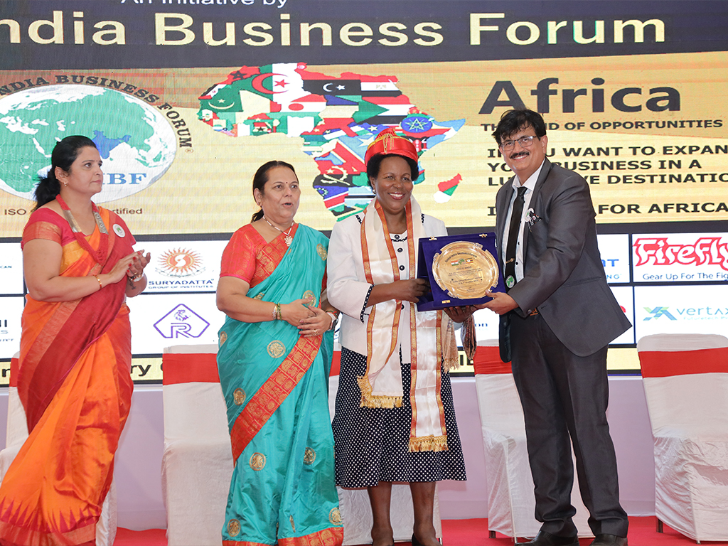 H.E. Demeke Atnafu Ambulo joins Indian business leaders at launch event.