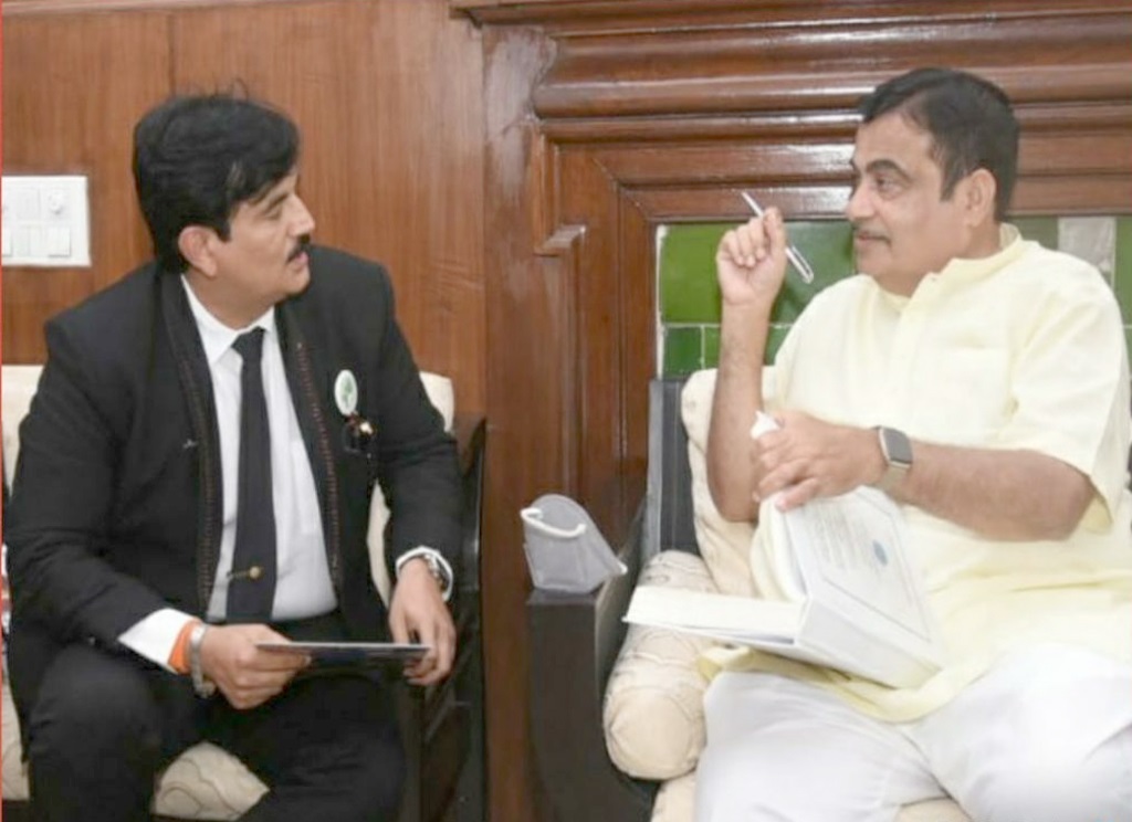 Minister of Road Transport and Highways of India, Honourable Shri Nitin Gadkari Ji