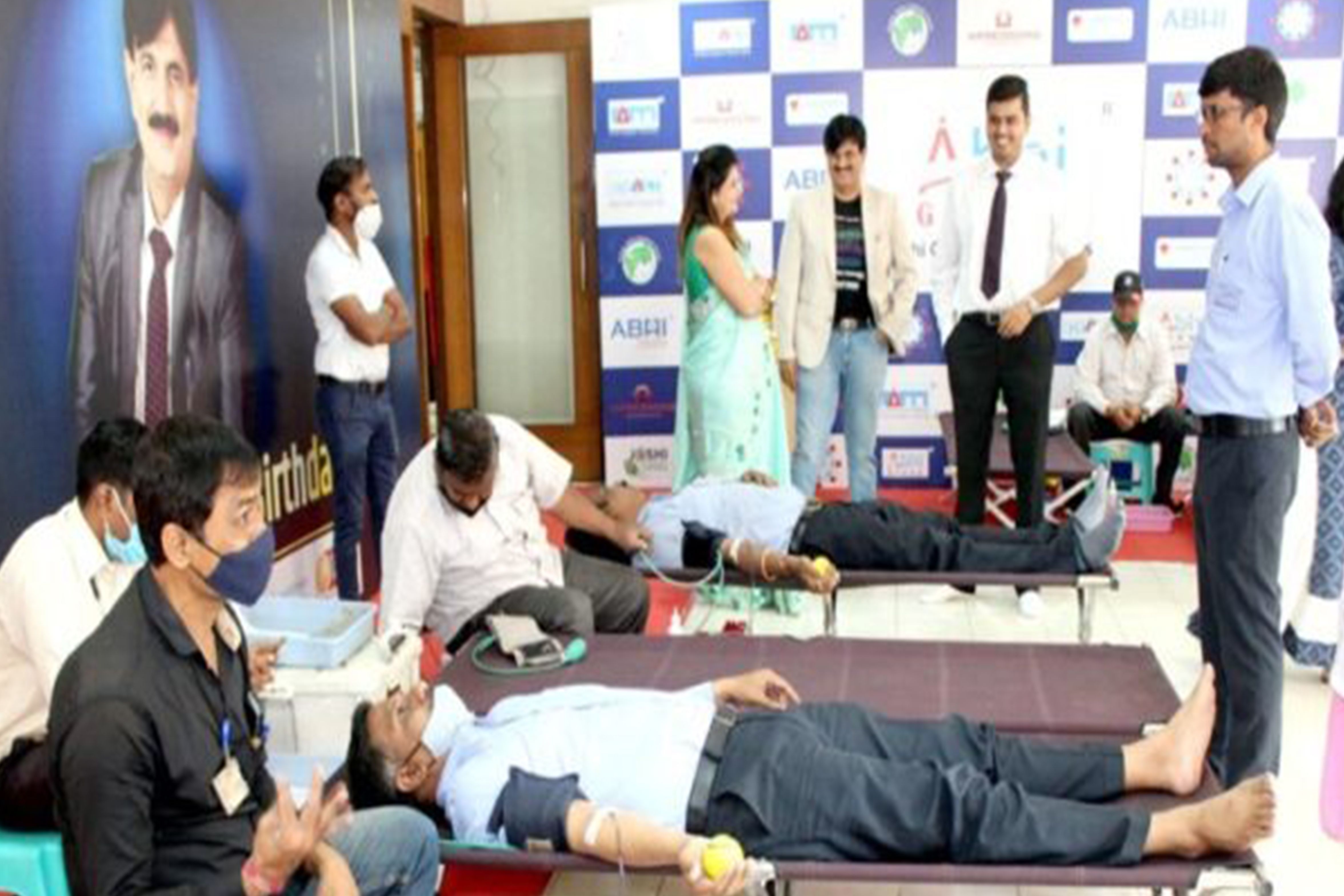  World Book of Records London Honours Pune based Dr. jitendra joshi