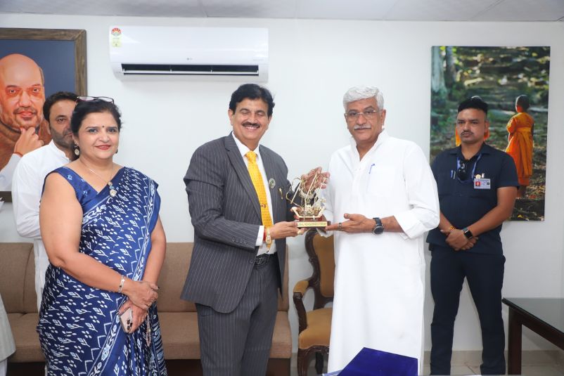 GIBF Prestigious Members - GIBF team with Dr. Jitendra Joshi & Deepali Gadkari meeting Haryana Governor Shri Bandaru Dattatreya, Jan 29, 2025